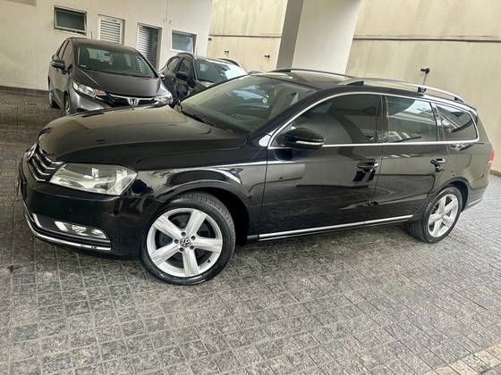 VOLKSWAGEN PASSAT VARIANT 2.0 TSI 16V 211CV GASOLINA 4P AUTOMÁTICO VOLKSWAGEN PASSAT VARIANT 2.0 TSI 16V 211CV GASOLINA 4P AUTOMÁTICO